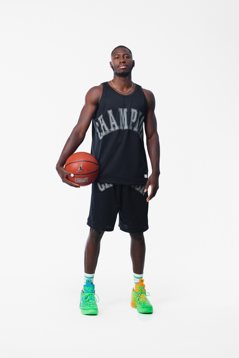 Game Ready - Sneaks Up